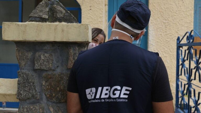 IBGE troca de diretores em meio a crise interna; entenda
