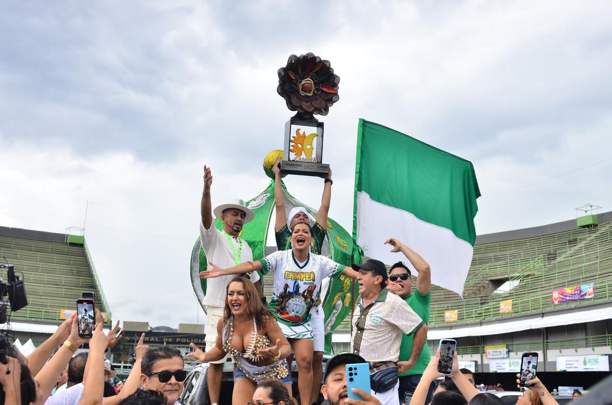 Reino Unido da Liberdade é a campeã do Carnaval de Manaus de 2025
